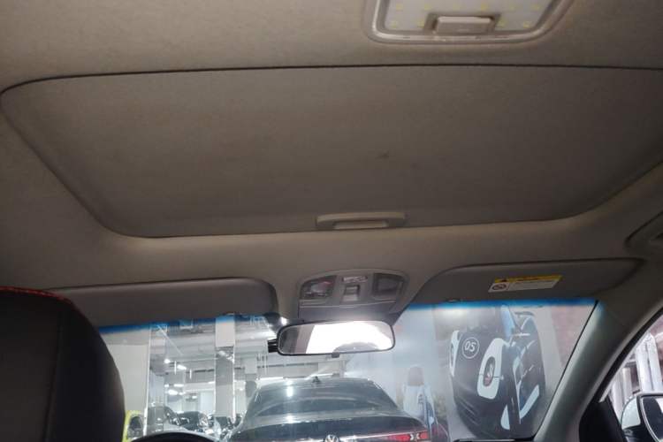 Used Hyundai Elantra (6th Generation / Lingdong) 2016 1.6L Automatic ZhiXuan – Elite Version Headliner