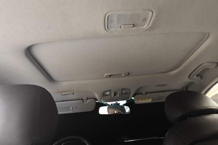 Used Hyundai Elantra (6th Generation / Lingdong) 2016 1.6L Automatic ZhiXuan – Elite Version Headliner