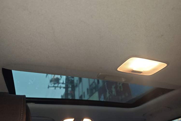 Used Hyundai Elantra (6th Generation / Lingdong) 2016 1.6L Automatic ZhiXuan – Elite Version Headliner