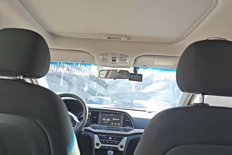 Used Hyundai Elantra (6th Generation / Lingdong) 2016 1.6L Automatic ZhiXuan – Elite Version Headliner