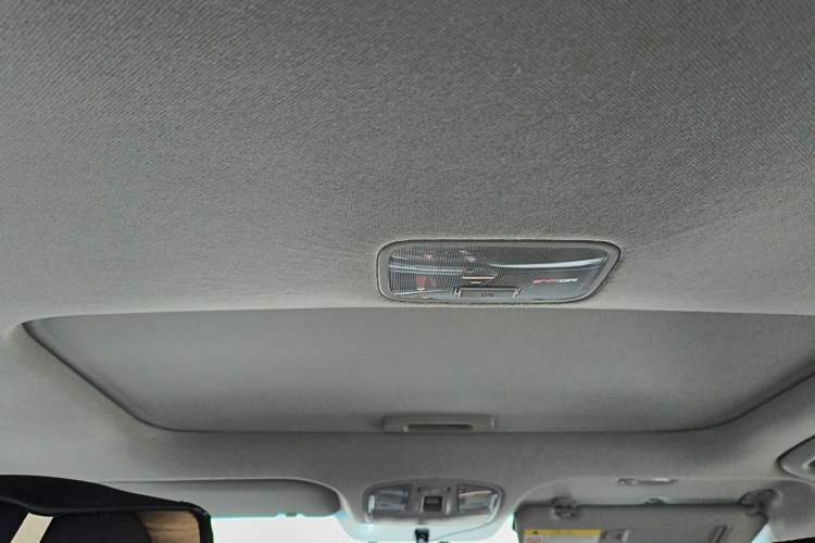Used Hyundai Elantra (6th Generation / Lingdong) 2016 1.6L Automatic ZhiXuan · Luxury Version Headliner