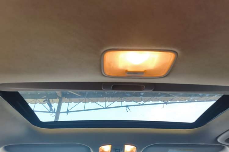 Used Hyundai Elantra (6th Generation / Lingdong) 2016 1.6L Automatic ZhiXuan – Elite Version Headliner