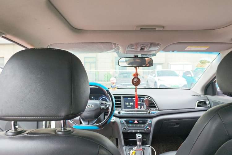 Used Hyundai Elantra (6th Generation / Lingdong) 2016 1.4T Dual-Clutch Xuan Dong · Dynamic Version Headliner