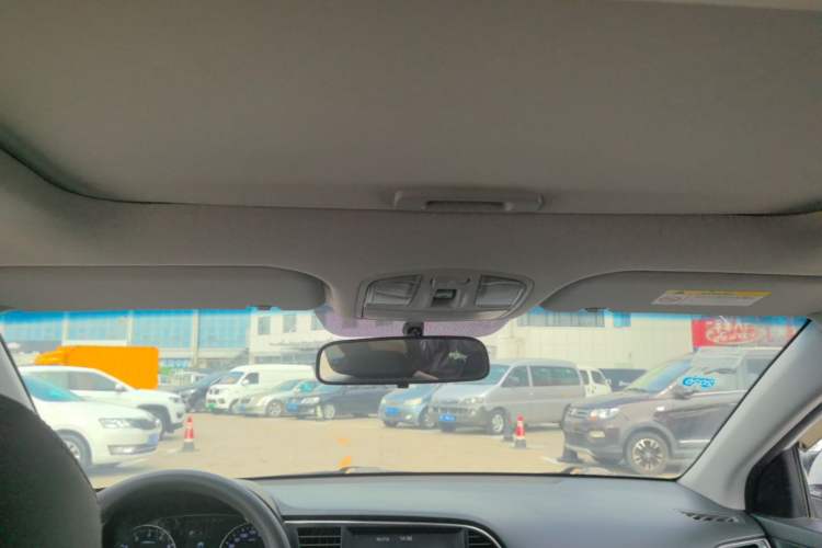 Used Hyundai Elantra (6th Generation / Lingdong) 2016 1.6L Automatic ZhiXuan – Elite Version Headliner