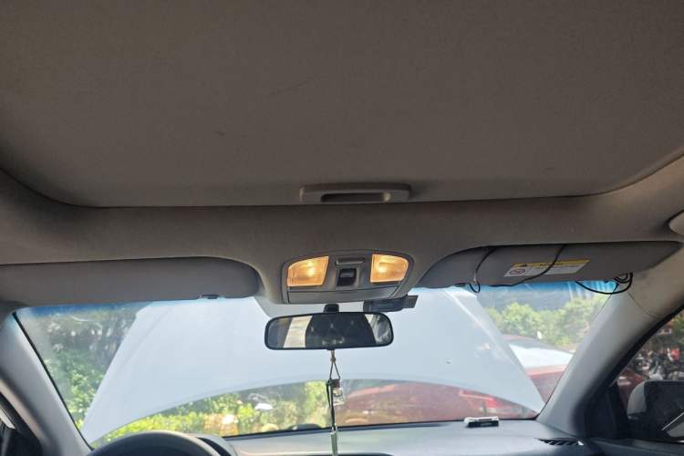 Used Hyundai Elantra (6th Generation / Lingdong) 2016 1.6L Automatic ZhiXuan – Elite Version Headliner