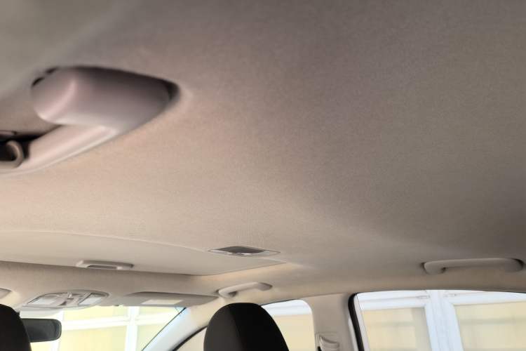 Used Hyundai Elantra (6th Generation / Lingdong) 2016 1.6L Automatic ZhiXuan – Elite Version Headliner