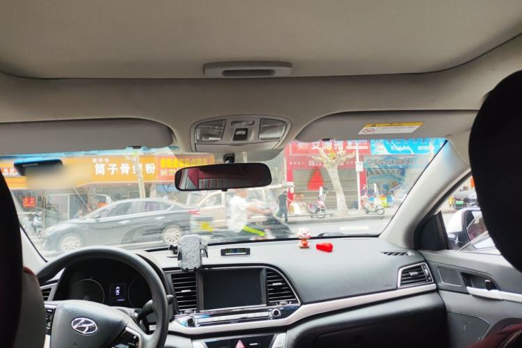 Used Hyundai Elantra (6th Generation / Lingdong) 2016 1.6L Automatic ZhiXuan – Elite Version Headliner