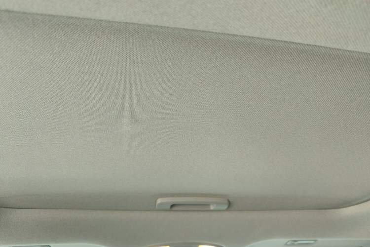 Used Hyundai Elantra (6th Generation / Lingdong) 2016 1.6L Automatic ZhiXuan · Flagship Edition Headliner