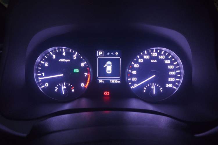 Used Hyundai Elantra (6th Generation / Lingdong) 2016 1.6L Automatic ZhiXuan – Elite Version Instrument Cluster