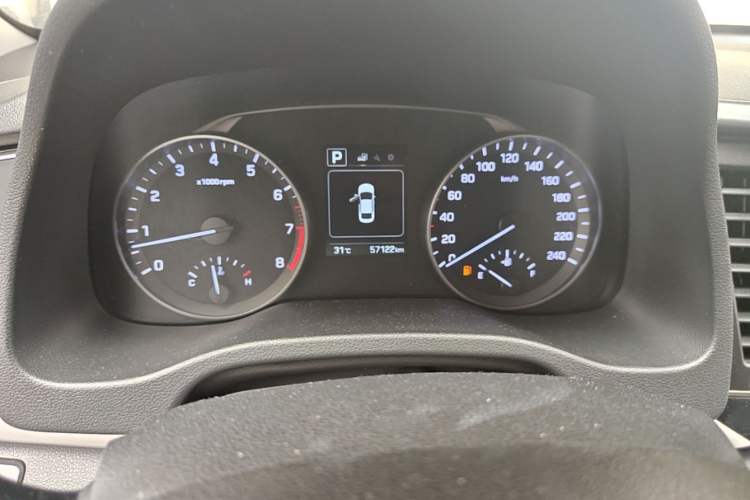Used Hyundai Elantra (6th Generation / Lingdong) 2016 1.6L Automatic ZhiXuan – Elite Version Instrument Cluster