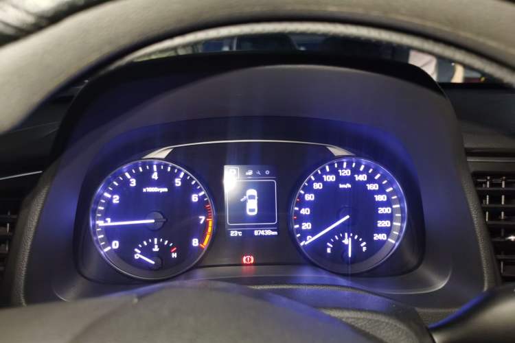 Used Hyundai Elantra (6th Generation / Lingdong) 2016 1.6L Automatic ZhiXuan – Elite Version Instrument Cluster