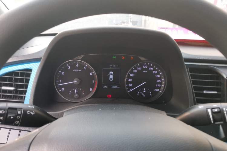 Used Hyundai Elantra (6th Generation / Lingdong) 2016 1.6L Manual ZhiXuan·Youth Edition Instrument Cluster
