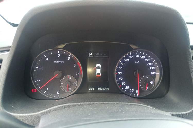 Used Hyundai Elantra (6th Generation / Lingdong) 2016 1.4T Dual-Clutch Xuan Dong · Dynamic Version Instrument Cluster