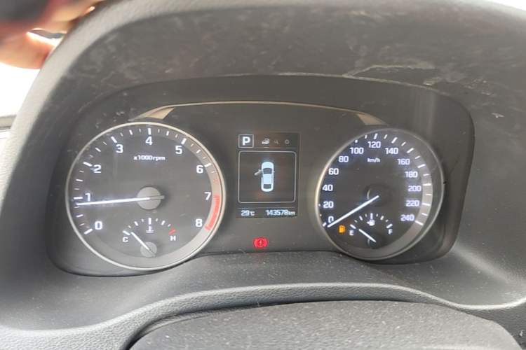 Used Hyundai Elantra (6th Generation / Lingdong) 2016 1.6L Automatic ZhiXuan – Elite Version Instrument Cluster