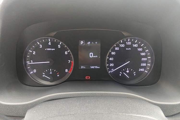 Used Hyundai Elantra (6th Generation / Lingdong) 2016 1.6L Automatic ZhiXuan – Elite Version Instrument Cluster