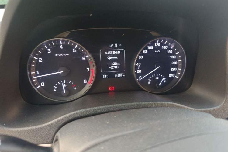 Used Hyundai Elantra (6th Generation / Lingdong) 2016 1.6L Manual ZhiXuan · Dynamic Model Instrument Cluster