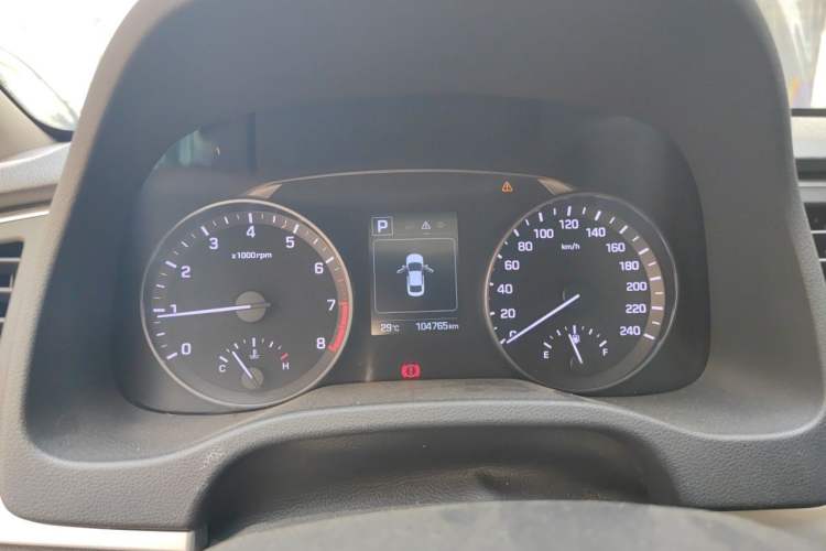 Used Hyundai Elantra (6th Generation / Lingdong) 2016 1.6L Automatic ZhiXuan – Elite Version Instrument Cluster