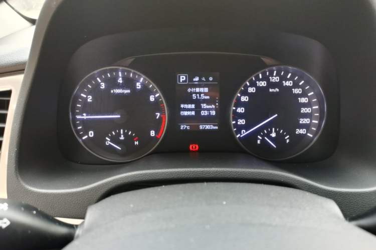 Used Hyundai Elantra (6th Generation / Lingdong) 2016 1.6L Automatic ZhiXuan · Luxury Version Instrument Cluster