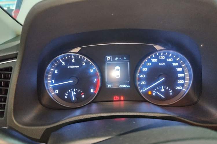 Used Hyundai Elantra (6th Generation / Lingdong) 2016 1.6L Automatic ZhiXuan – Elite Version Instrument Cluster