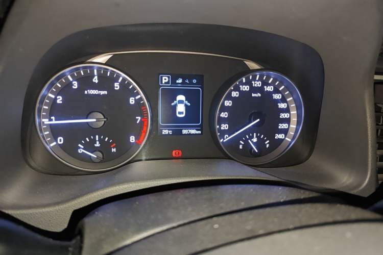 Used Hyundai Elantra (6th Generation / Lingdong) 2016 1.6L Automatic ZhiXuan – Elite Version Instrument Cluster