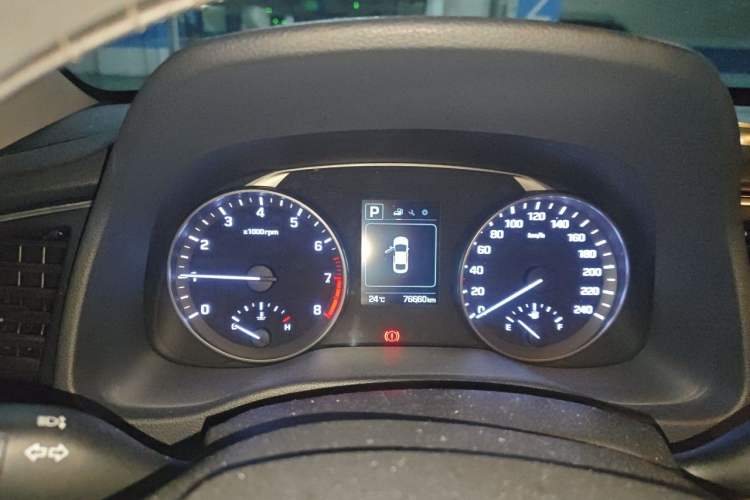Used Hyundai Elantra (6th Generation / Lingdong) 2016 1.6L Automatic ZhiXuan – Elite Version Instrument Cluster