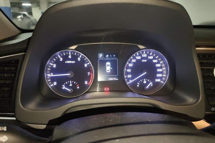 Used Hyundai Elantra (6th Generation / Lingdong) 2016 1.6L Automatic ZhiXuan – Elite Version Instrument Cluster