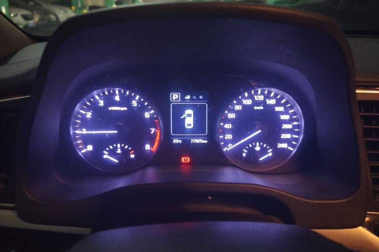 Used Hyundai Elantra (6th Generation / Lingdong) 2016 1.6L Automatic ZhiXuan · Luxury Version Instrument Cluster