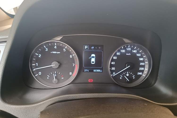 Used Hyundai Elantra (6th Generation / Lingdong) 2016 1.6L Automatic ZhiXuan – Elite Version Instrument Cluster