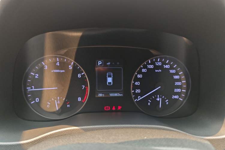 Used Hyundai Elantra (6th Generation / Lingdong) 2016 1.6L Automatic ZhiXuan – Elite Version Instrument Cluster