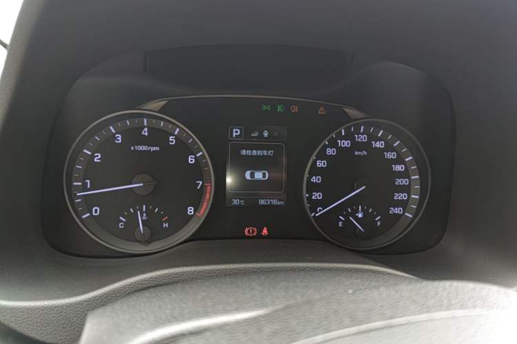Used Hyundai Elantra (6th Generation / Lingdong) 2016 1.6L Automatic ZhiXuan – Elite Version Instrument Cluster