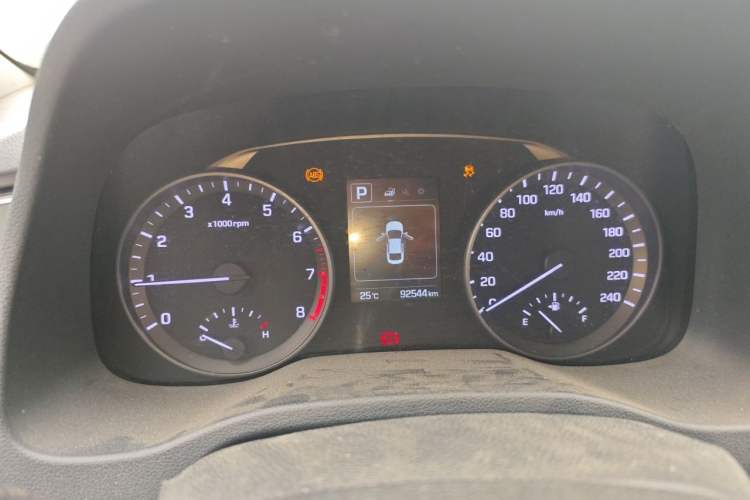 Used Hyundai Elantra (6th Generation / Lingdong) 2016 1.6L Automatic ZhiXuan – Elite Version Instrument Cluster