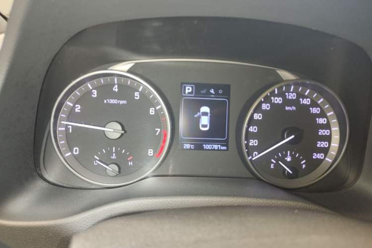 Used Hyundai Elantra (6th Generation / Lingdong) 2016 1.6L Automatic ZhiXuan – Elite Version Instrument Cluster