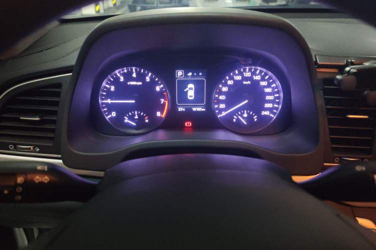 Used Hyundai Elantra (6th Generation / Lingdong) 2016 1.6L Automatic ZhiXuan – Elite Version Instrument Cluster