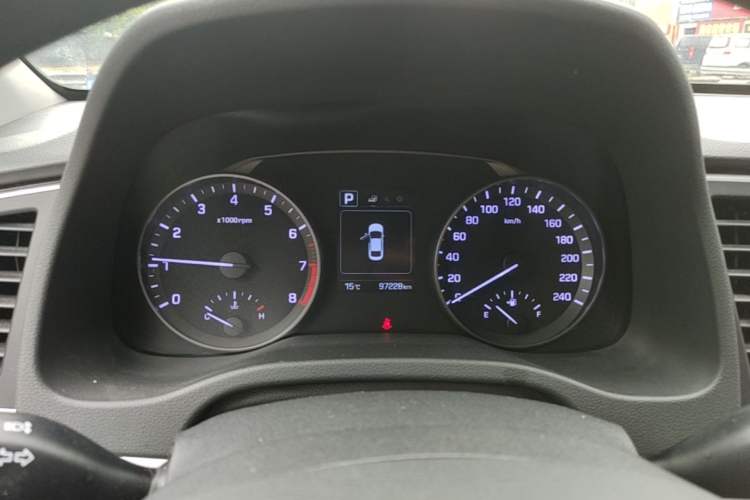 Used Hyundai Elantra (6th Generation / Lingdong) 2016 1.6L Automatic ZhiXuan – Elite Version Instrument Cluster