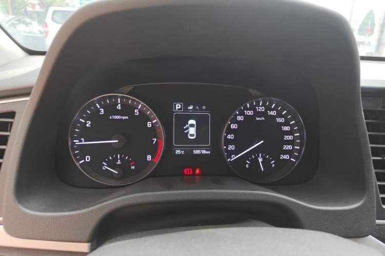 Used Hyundai Elantra (6th Generation / Lingdong) 2016 1.6L Automatic ZhiXuan – Elite Version Instrument Cluster