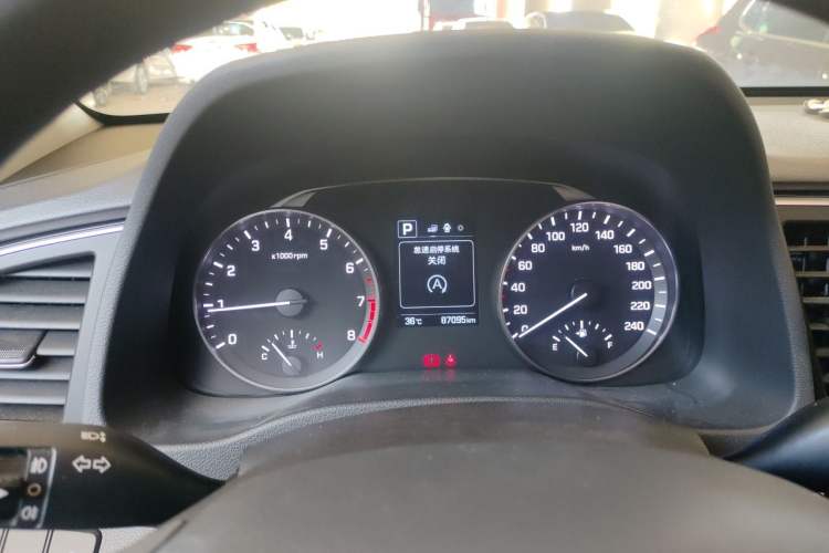 Used Hyundai Elantra (6th Generation / Lingdong) 2016 1.6L Automatic ZhiXuan – Elite Version Instrument Cluster