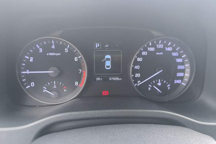 Used Hyundai Elantra (6th Generation / Lingdong) 2016 1.6L Automatic ZhiXuan – Elite Version Instrument Cluster