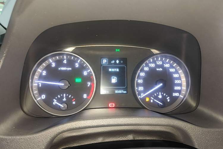 Used Hyundai Elantra (6th Generation / Lingdong) 2016 1.6L Automatic ZhiXuan – Elite Version Instrument Cluster