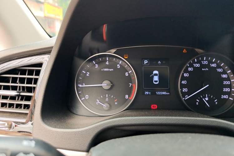 Used Hyundai Elantra (6th Generation / Lingdong) 2016 1.6L Automatic ZhiXuan – Elite Version Instrument Cluster