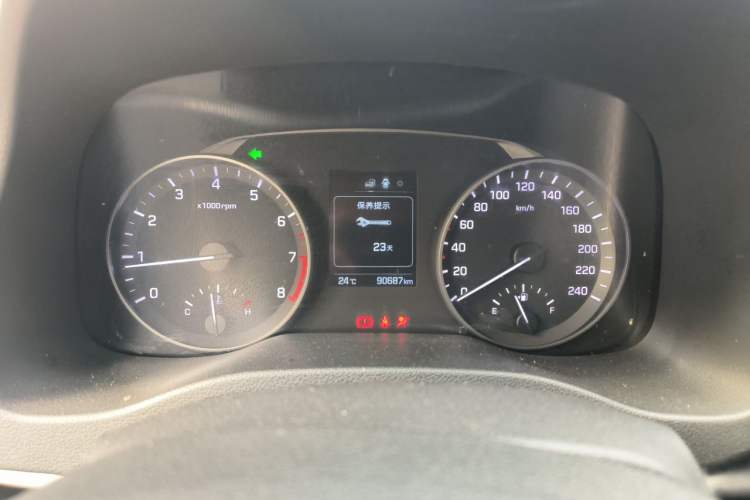 Used Hyundai Elantra (6th Generation / Lingdong) 2016 1.6L Manual ZhiXuan · Dynamic Model Instrument Cluster
