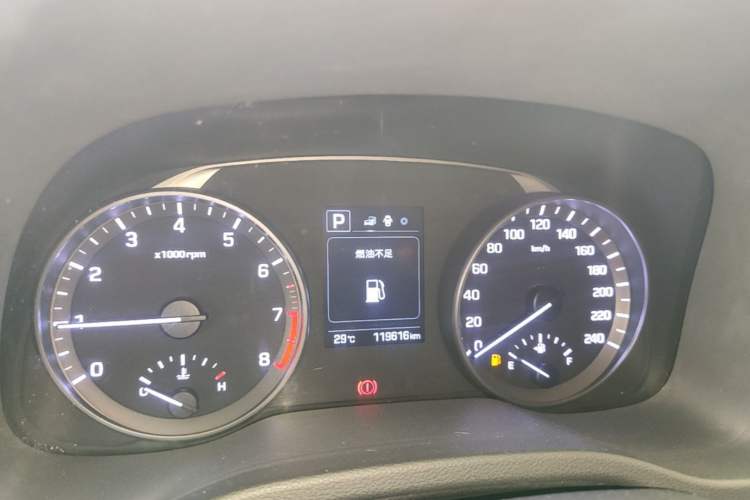 Used Hyundai Elantra (6th Generation / Lingdong) 2016 1.6L Automatic ZhiXuan – Elite Version Instrument Cluster