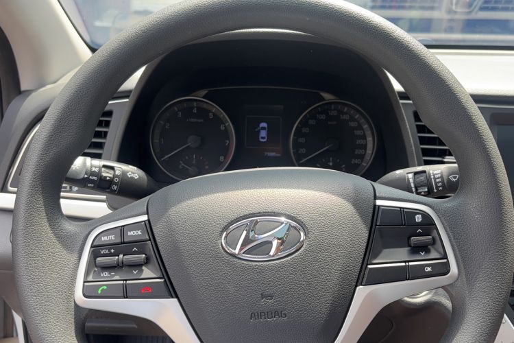 Used Hyundai Elantra (6th Generation / Lingdong) 2016 1.6L Automatic ZhiXuan – Elite Version Instrument Cluster