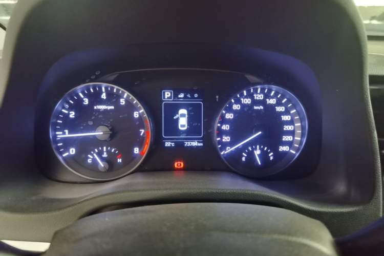 Used Hyundai Elantra (6th Generation / Lingdong) 2016 1.6L Automatic ZhiXuan – Elite Version Instrument Cluster
