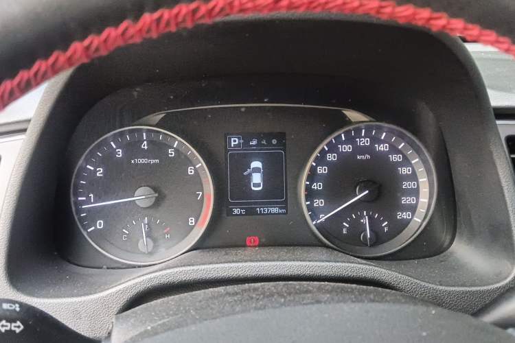 Used Hyundai Elantra (6th Generation / Lingdong) 2016 1.6L Automatic ZhiXuan – Elite Version Instrument Cluster