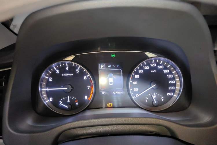 Used Hyundai Elantra (6th Generation / Lingdong) 2016 1.6L Automatic ZhiXuan – Elite Version Instrument Cluster
