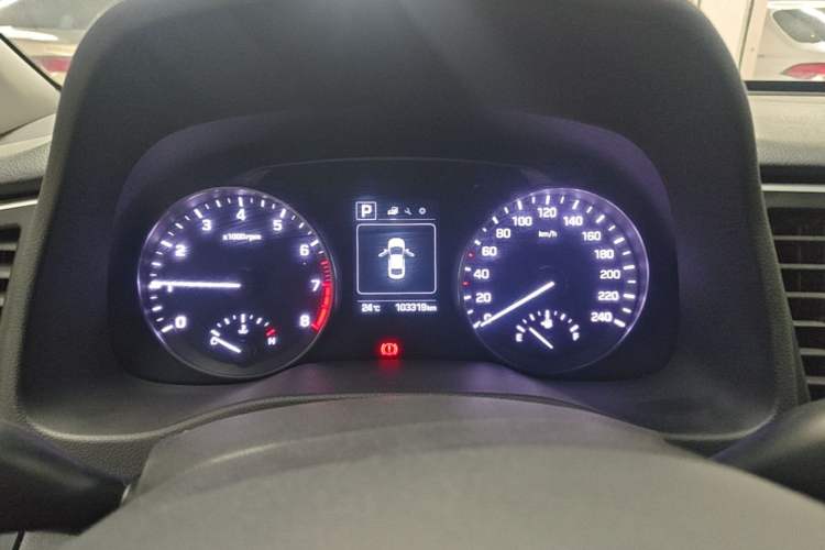 Used Hyundai Elantra (6th Generation / Lingdong) 2016 1.6L Automatic ZhiXuan – Elite Version Instrument Cluster