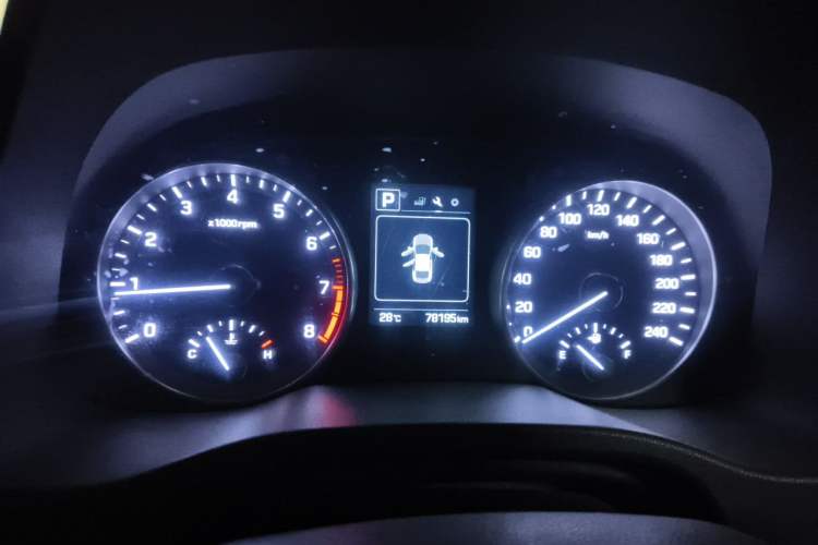 Used Hyundai Elantra (6th Generation / Lingdong) 2016 1.6L Automatic ZhiXuan – Elite Version Instrument Cluster