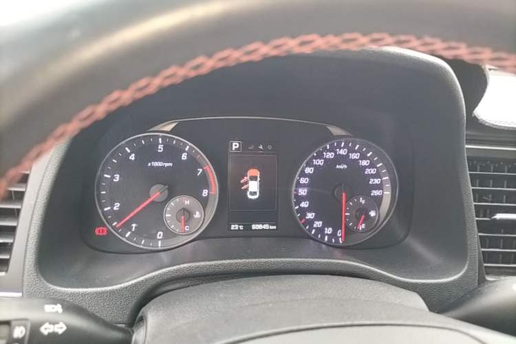 Used Hyundai Elantra (6th Generation / Lingdong) 2016 1.4T Dual-Clutch Xuan Dong · Dynamic Version Instrument Cluster