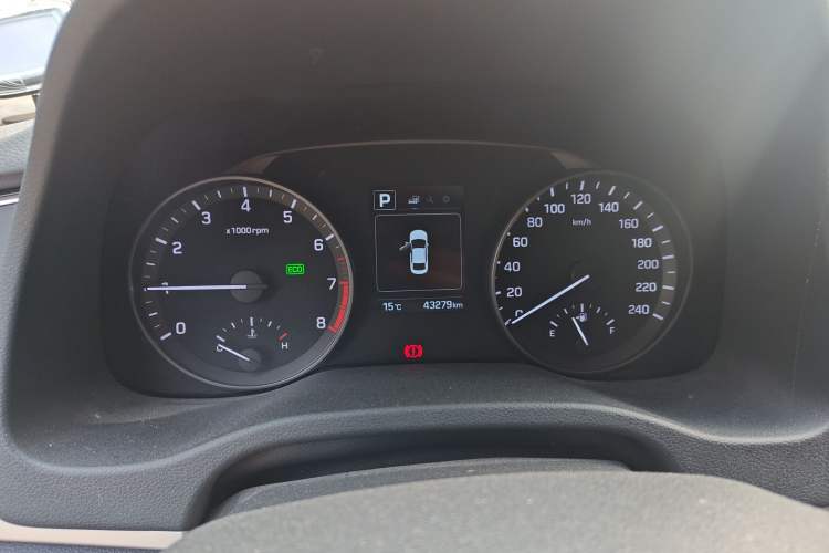 Used Hyundai Elantra (6th Generation / Lingdong) 2016 1.6L Automatic ZhiXuan – Elite Version Instrument Cluster