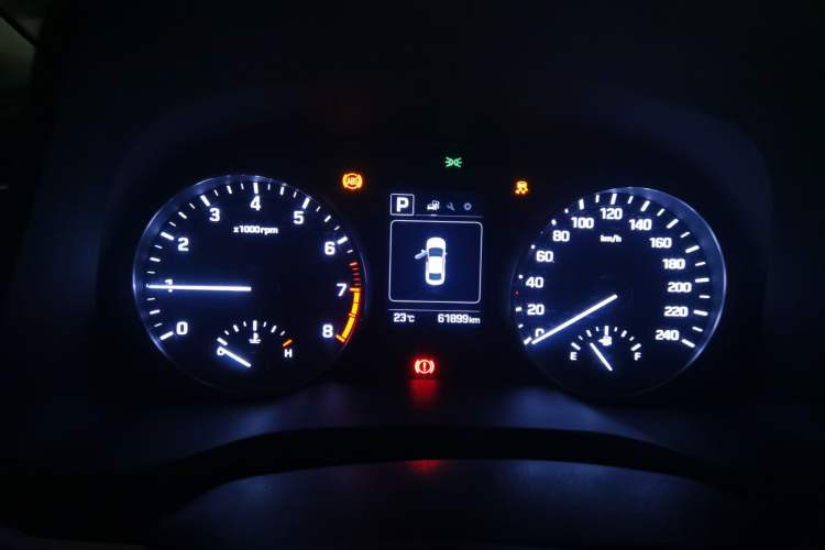 Used Hyundai Elantra (6th Generation / Lingdong) 2016 1.6L Automatic ZhiXuan – Elite Version Instrument Cluster